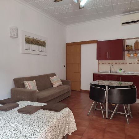 Sunny Holiday Studio Málaga Dış mekan fotoğraf