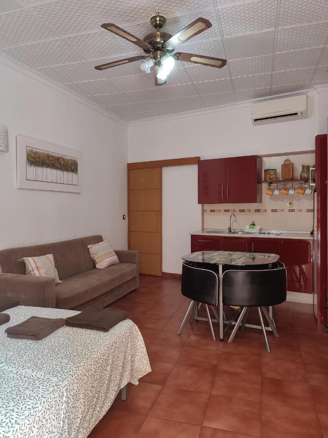 Sunny Holiday Studio Málaga Dış mekan fotoğraf